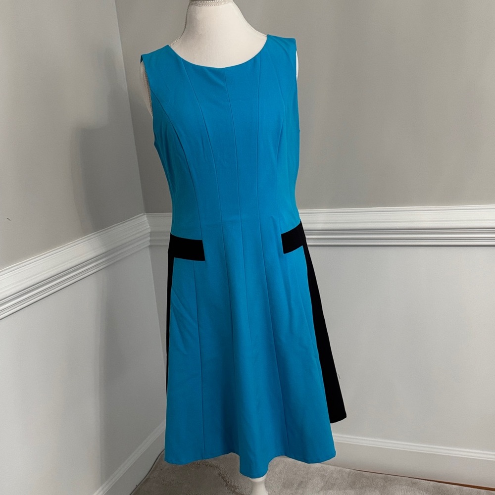 Calvin Klein Vibrant Blue Garment